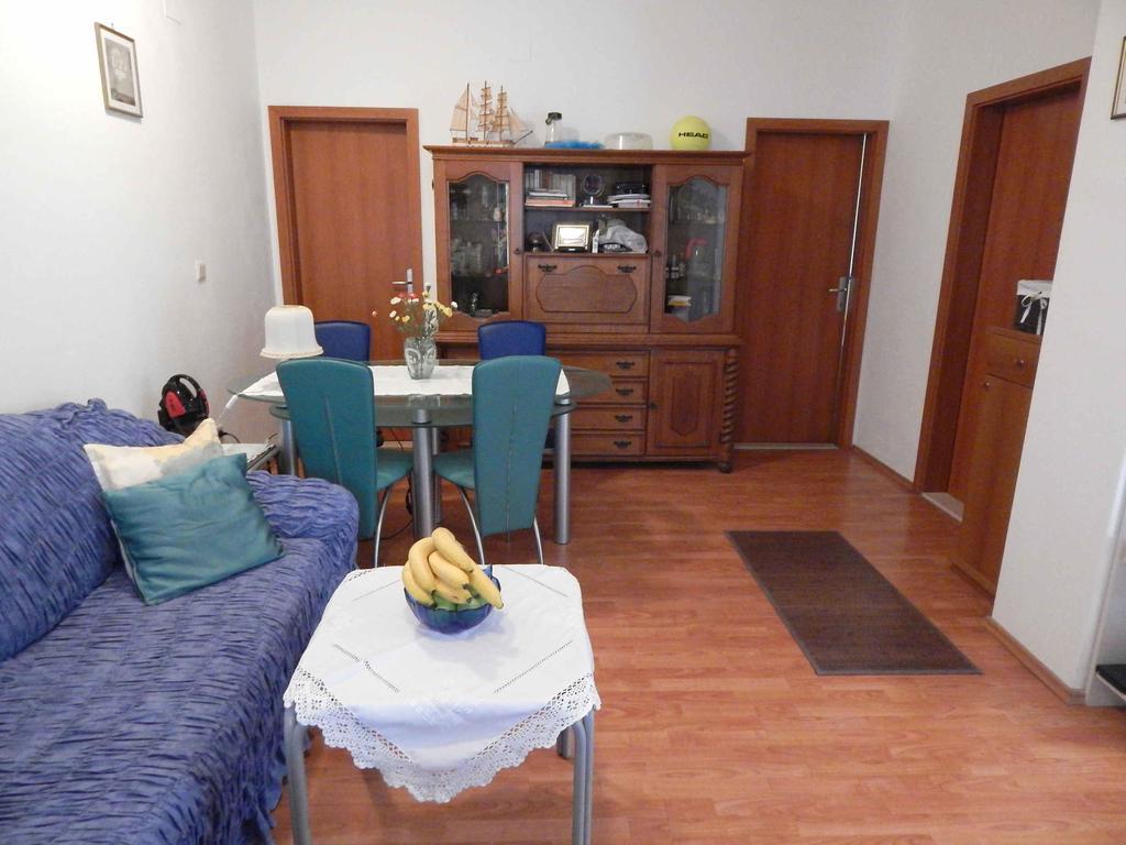 Apartment Lara マカルスカ 部屋 写真