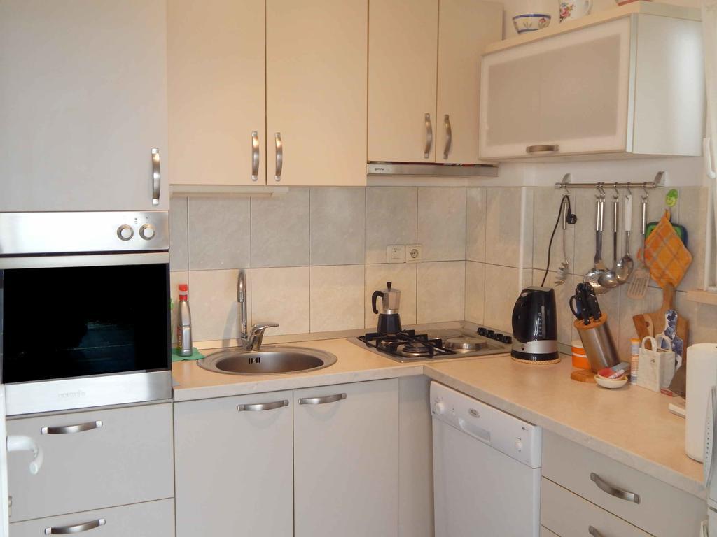 Apartment Lara マカルスカ 部屋 写真