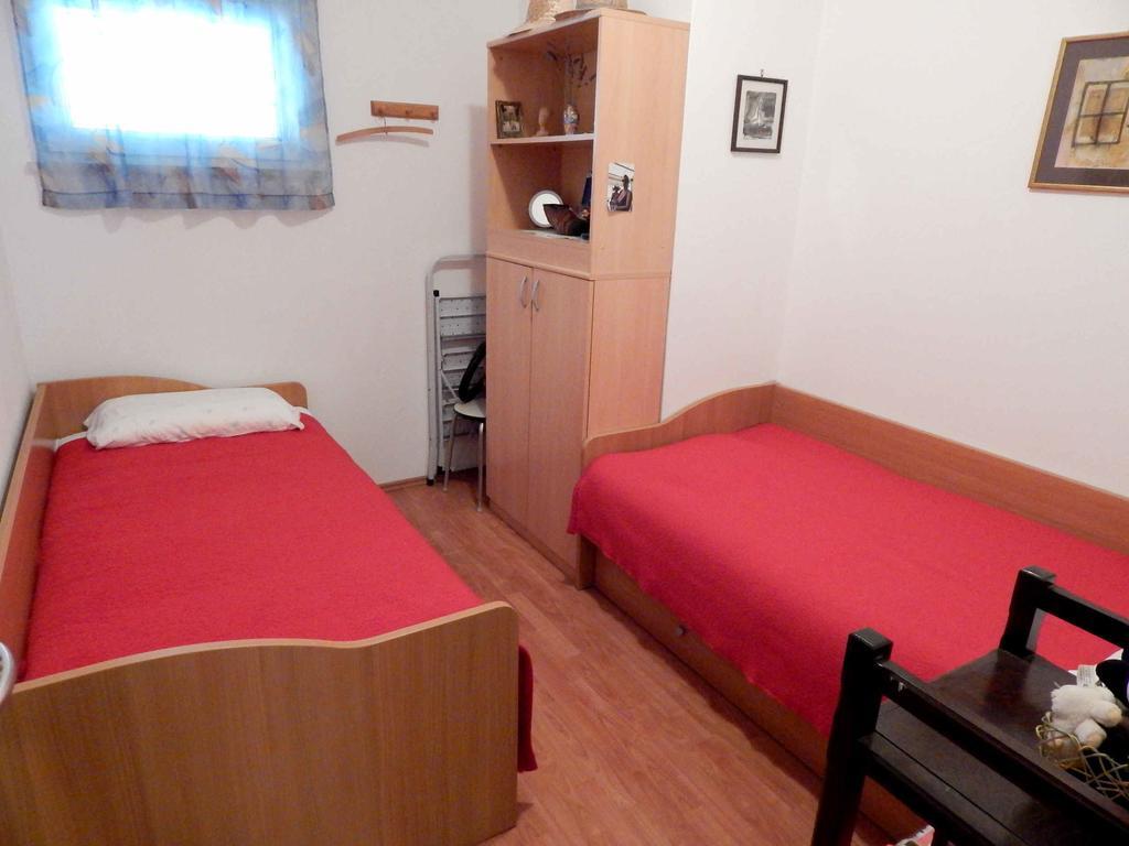 Apartment Lara マカルスカ 部屋 写真