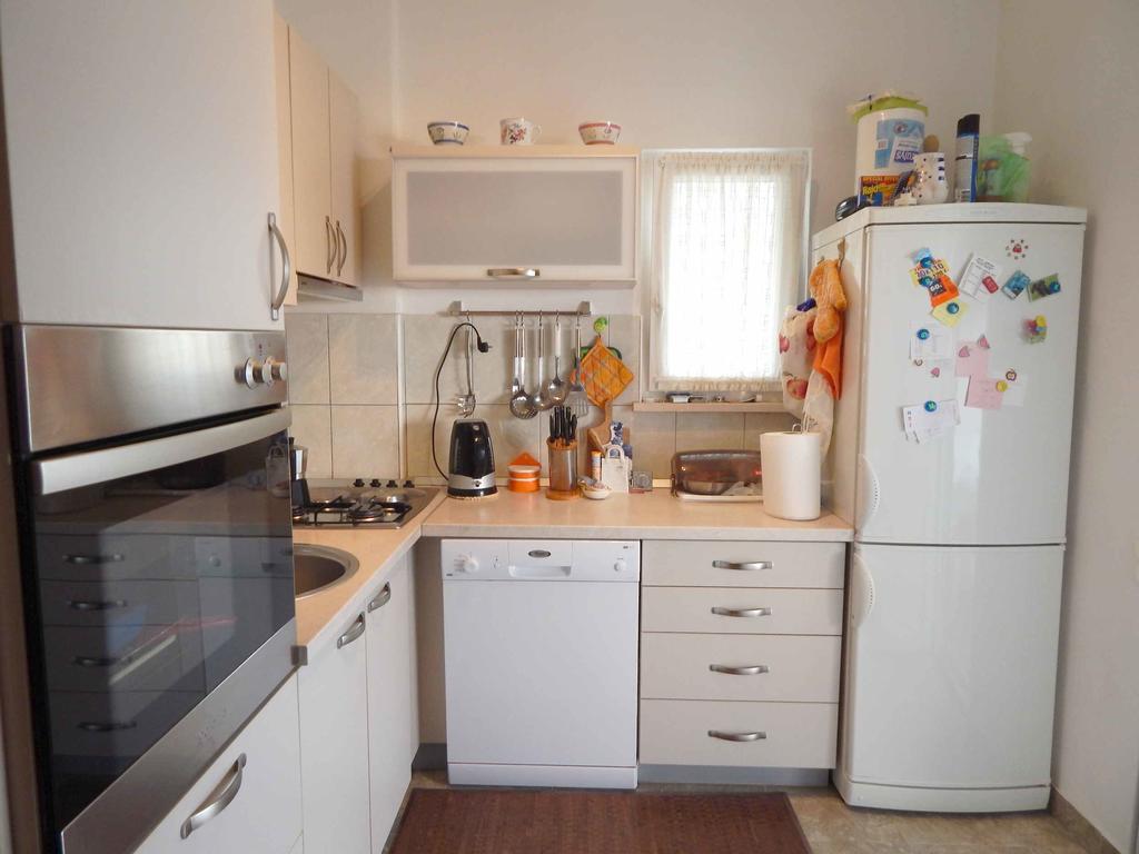 Apartment Lara マカルスカ 部屋 写真
