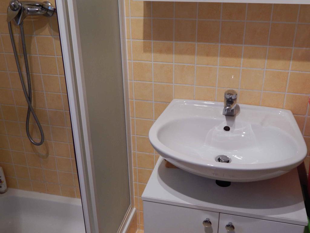 Apartment Lara マカルスカ 部屋 写真